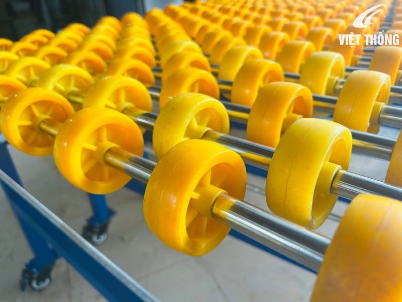 Con lăn nhựa Con lăn nhựa